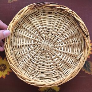 Small Wicker basket tray